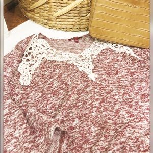 •High-low Sweater Top•